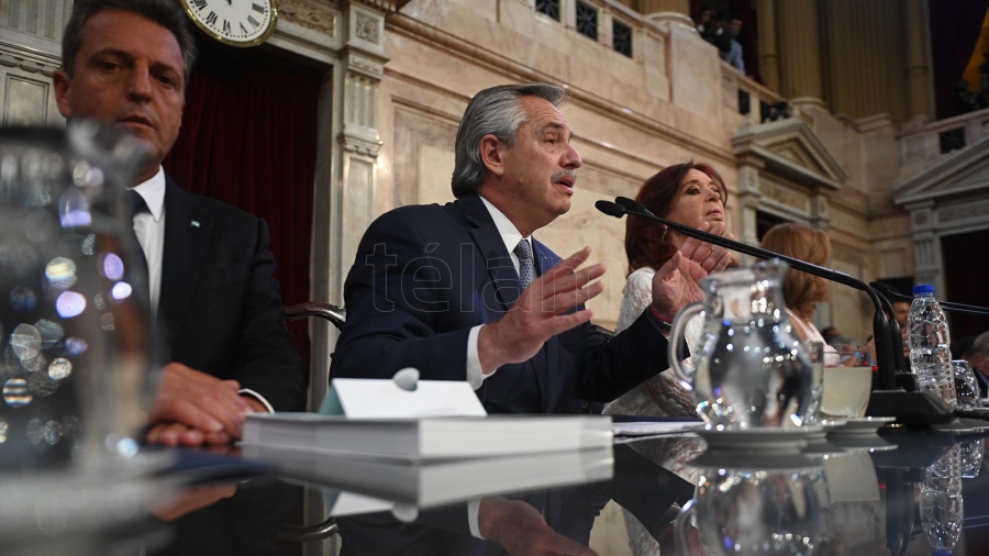 ALBERTOENELCONGREOS