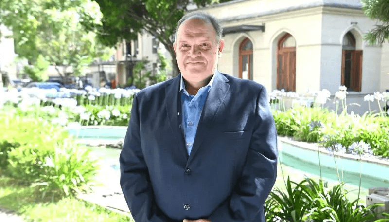 nicolas-bronzovich (1)
