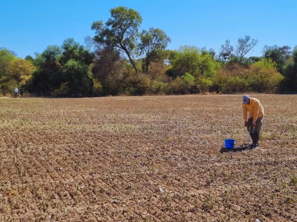 bc7rz46Zk_2000x1500__1