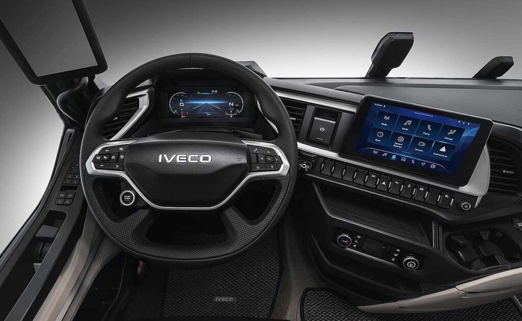iveco-nueva-generacion-2024-S-WAY-CABINA-1024x631