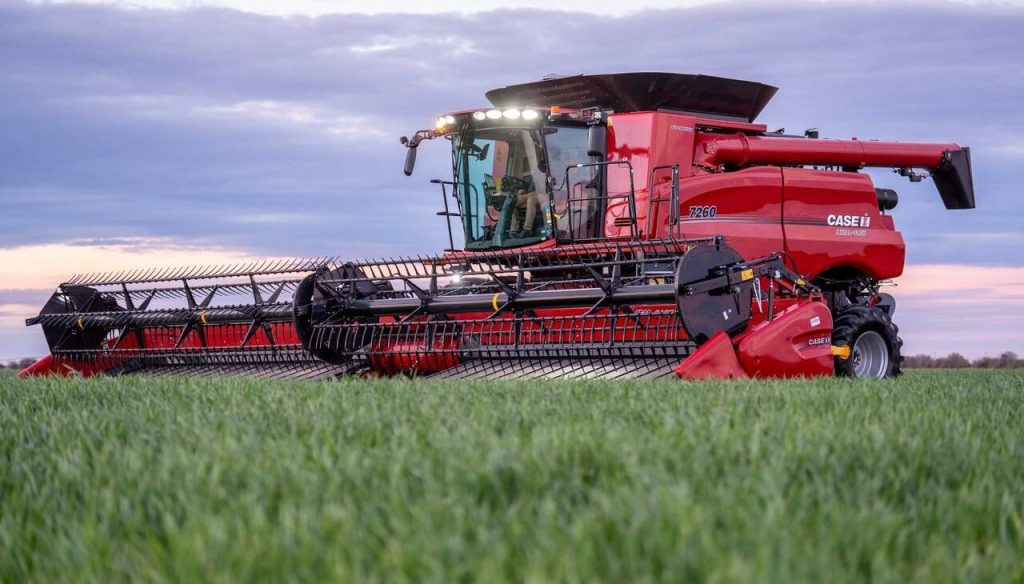 cosechadora-maquinaria-case