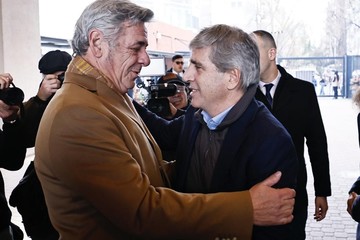 j9LFq80mR_360x240__1