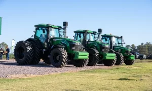 tractor_bull_en_expoagro-215413