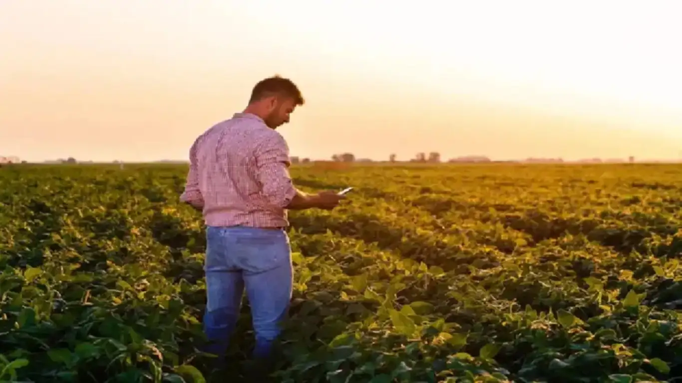 productor-agropecuario-2151531